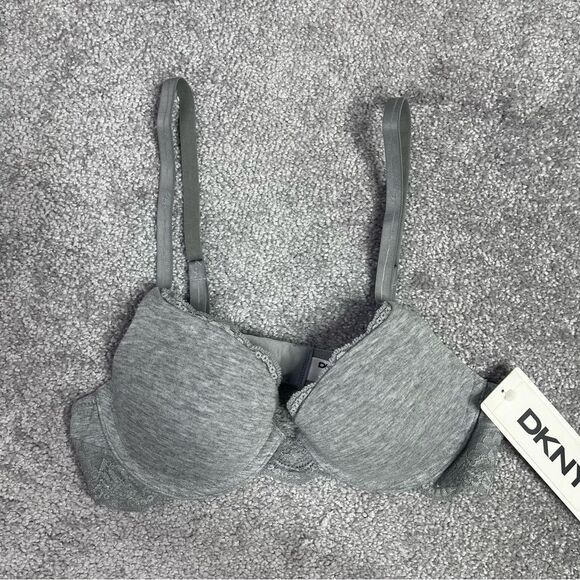 DKNY T-Shirt Bra 34A Gray Push-Up Back Closure Convertible Padded Lace - Picture 1 of 11